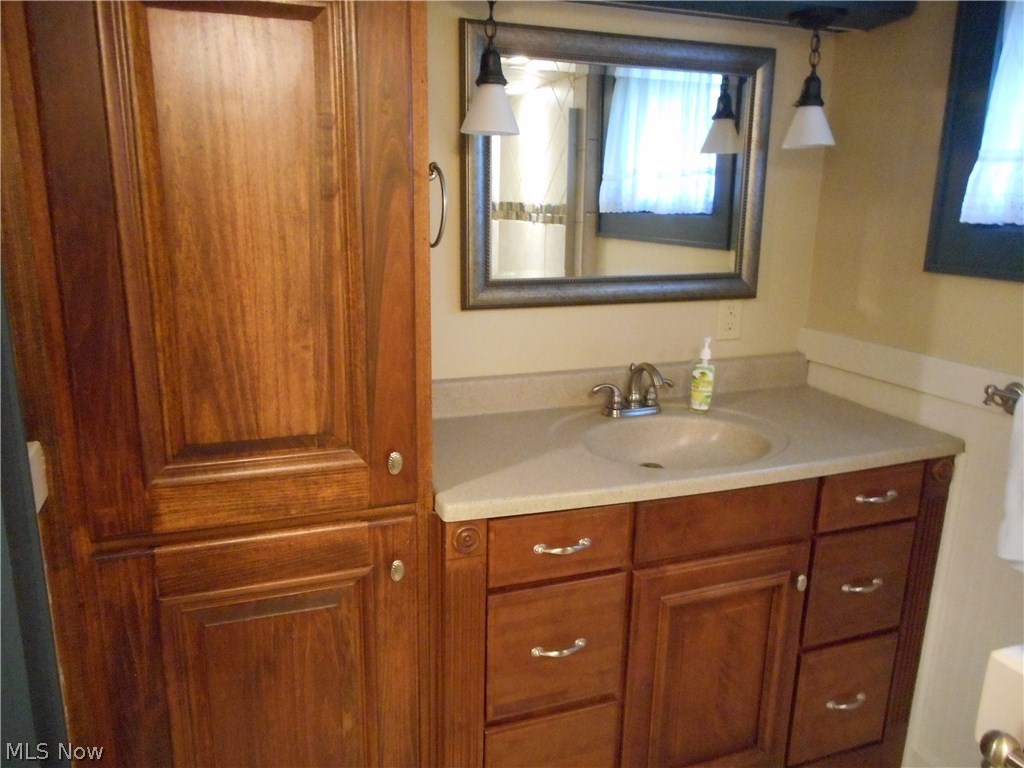 1936 Maple Road Stow, OH 44224 - Photo 28 of 35