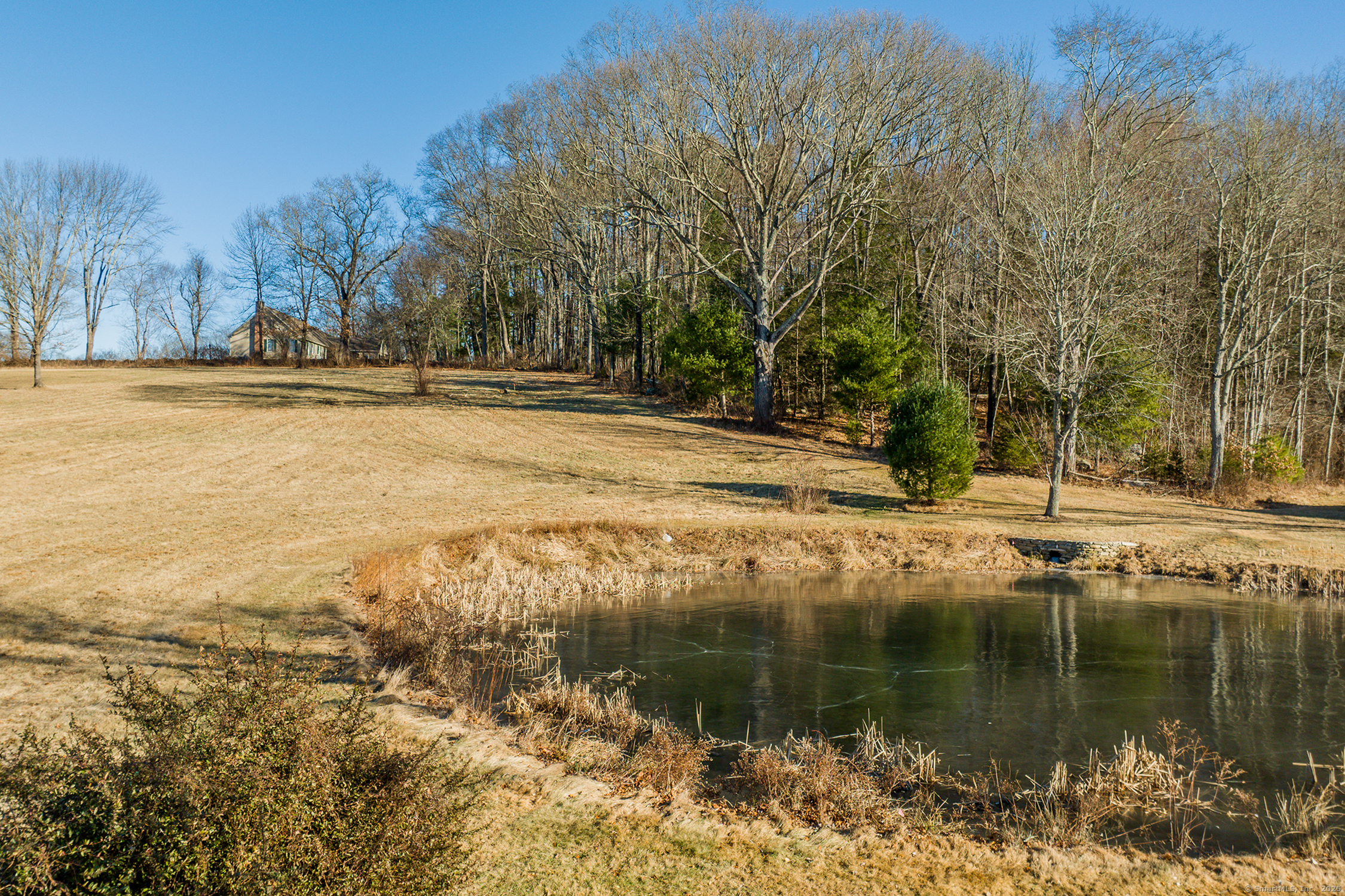 21-1 Covell Road Pomfret, CT 06259 - Photo 1 of 1