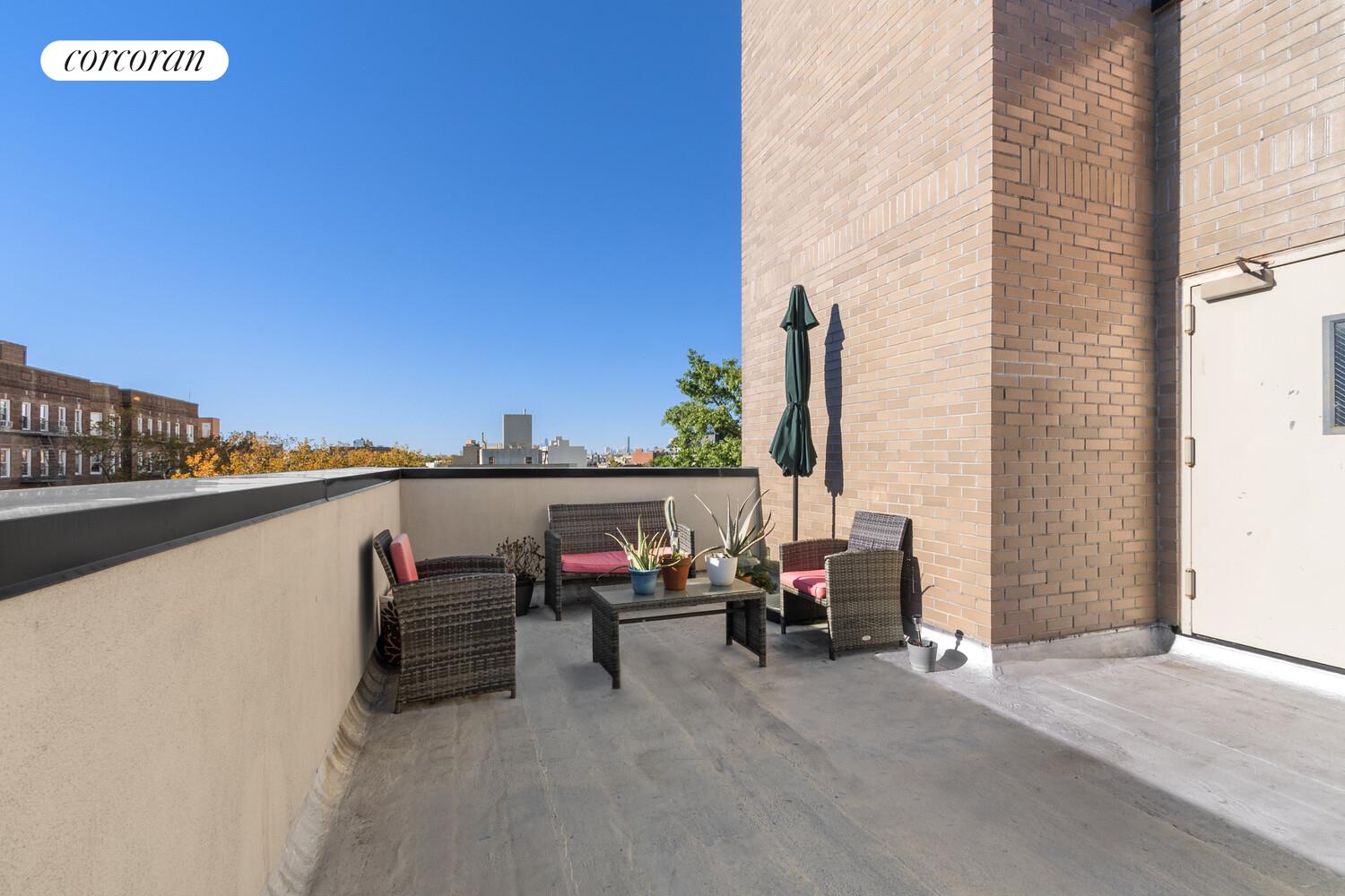 145 Kenilworth Place, Unit 3A Brooklyn, NY 11210 - Photo 9 of 10 a view of roof with sitting area