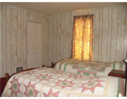 448 Ridge Avenue Canonsburg, PA 15317 - Photo 9 of 13 Bedroom.