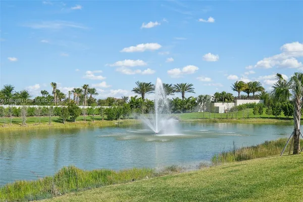 $10,500 | 13083 Feathering Way, Palm Beach Gardens, FL 33412