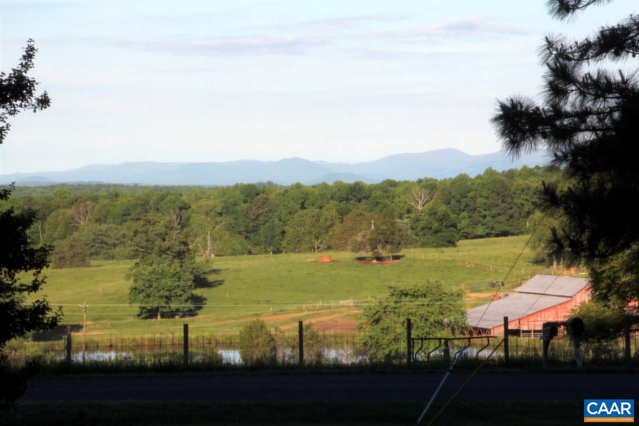 88 Good Hope Church Road Aroda, VA 22709 - Photo 13 of 30 a view of an ocean from a mountain