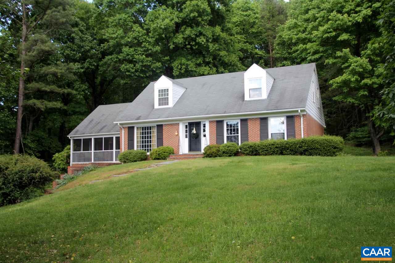 88 Good Hope Church Road Aroda, VA 22709 - Photo 23 of 30 a front view of a house with a garden