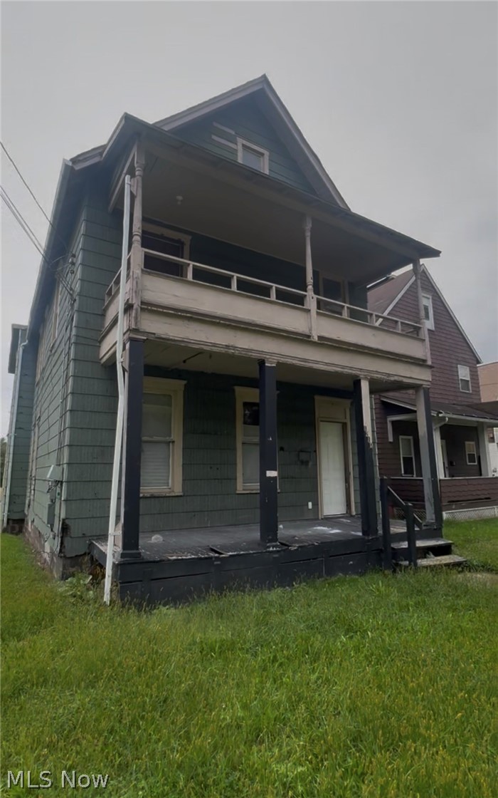 1210 Lawrence Road Northeast Canton, OH 44705 - Photo 2 of 38 Gallery Image 2