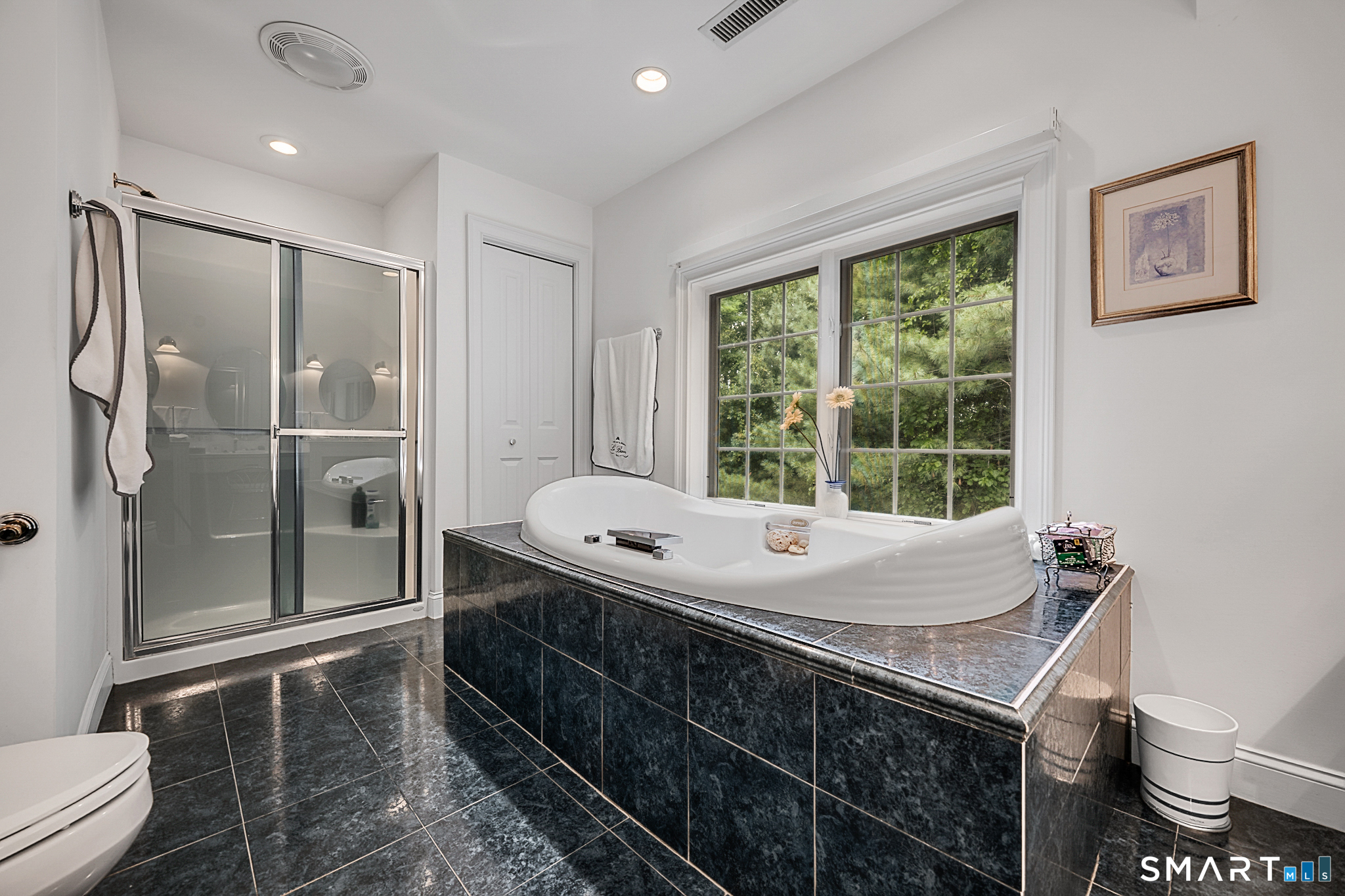 68 Hart Street Burlington, CT 06013 - Photo 24 of 38