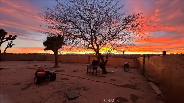 $319,000 | 215 Hilton Avenue, Yucca Valley, CA 92285