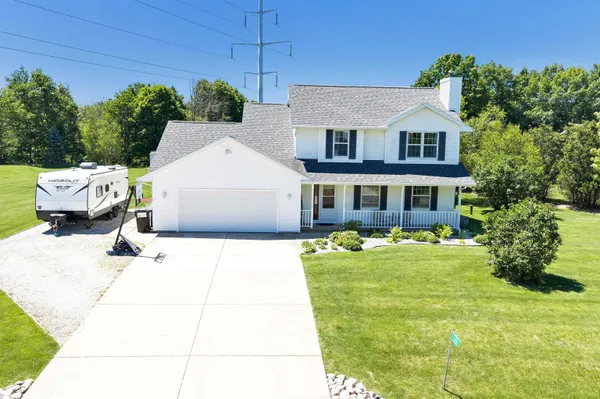 $499,900 | 2146 Deer Point Lane, De Pere, WI 54115