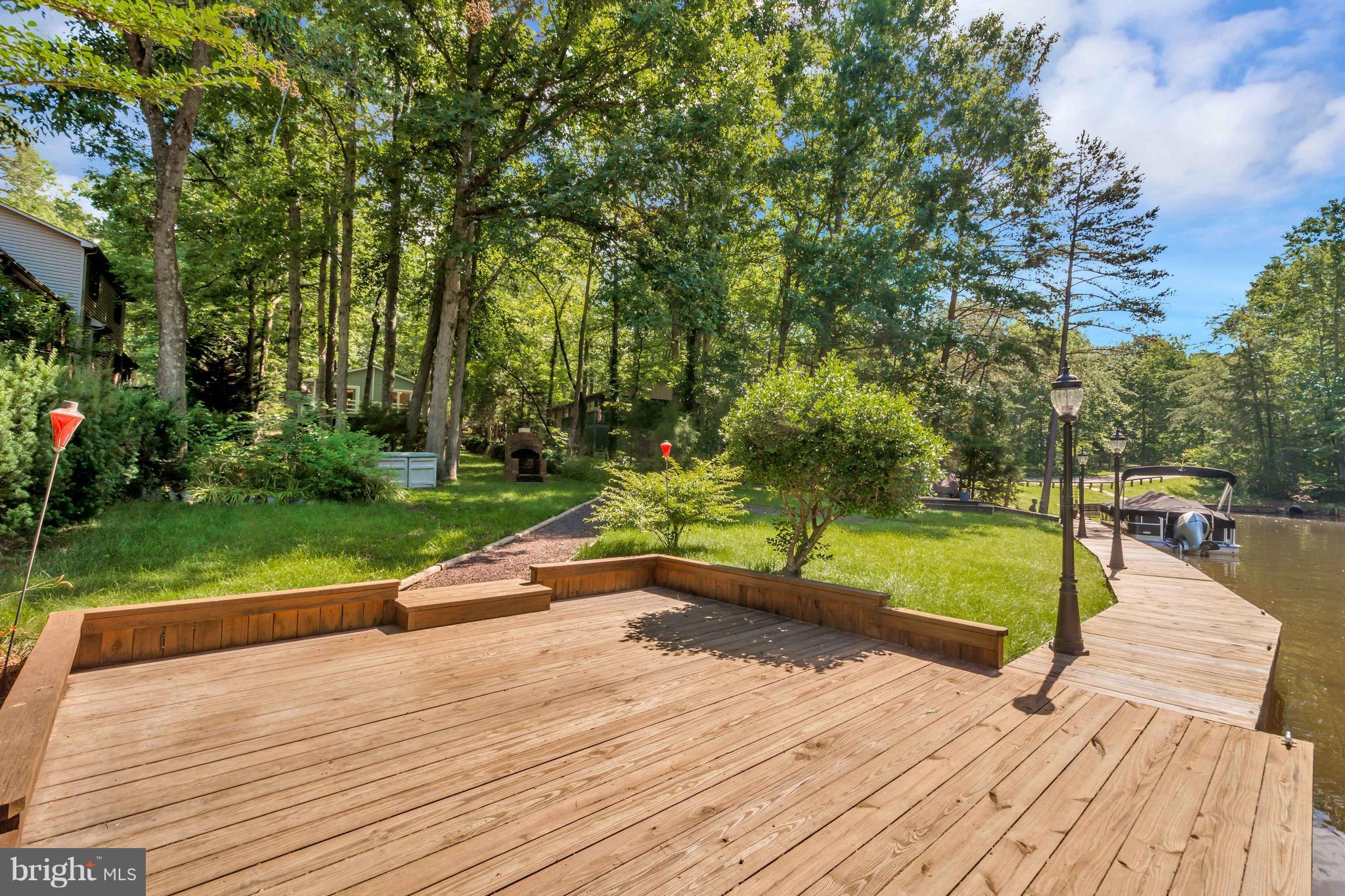 105 Greenspring Road Locust Grove, VA 22508 - Photo 7 of 30 Great area for lounging or entertaining