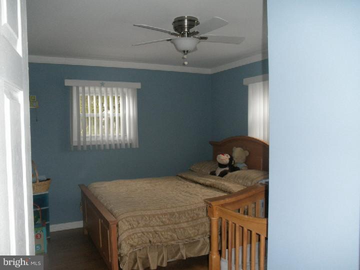 273 Poplar Road Warminster, PA 18974 - Photo 16 of 23 Bedroom 2