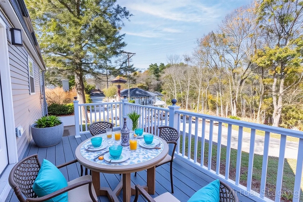 232 Lake Drive Hamilton, MA 01982 - Photo 14 of 31