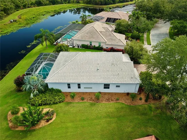 $570,000 | 6413 Grand Point Avenue, Bradenton, FL 34201