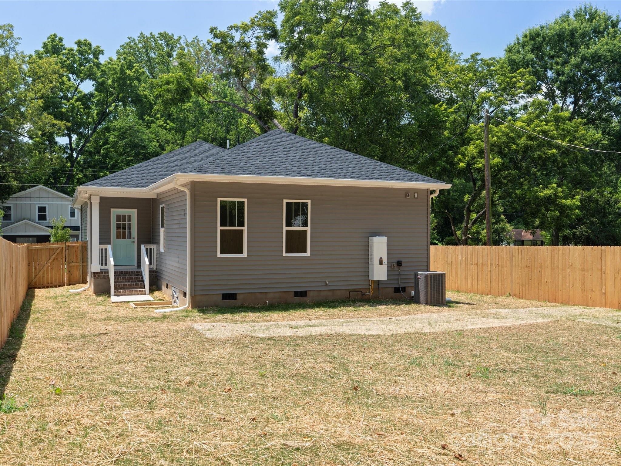 4111 Rutgers Avenue Charlotte, NC 28206 - Photo 36 of 39