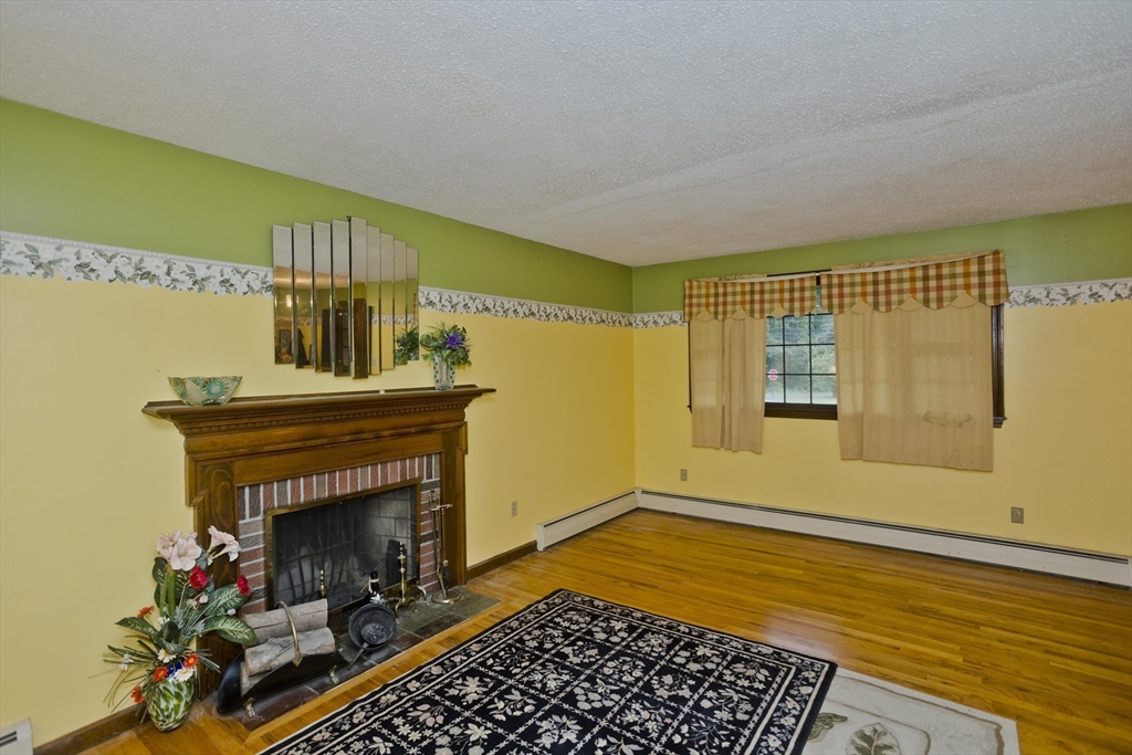 460 Soule Road Wilbraham, MA 01095 - Photo 2 of 22