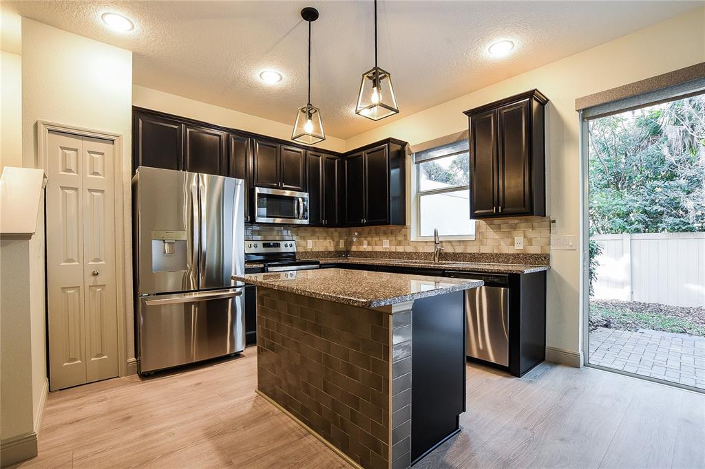 4738 Cliveden Loop Sanford, FL 32773 - Photo 4 of 15