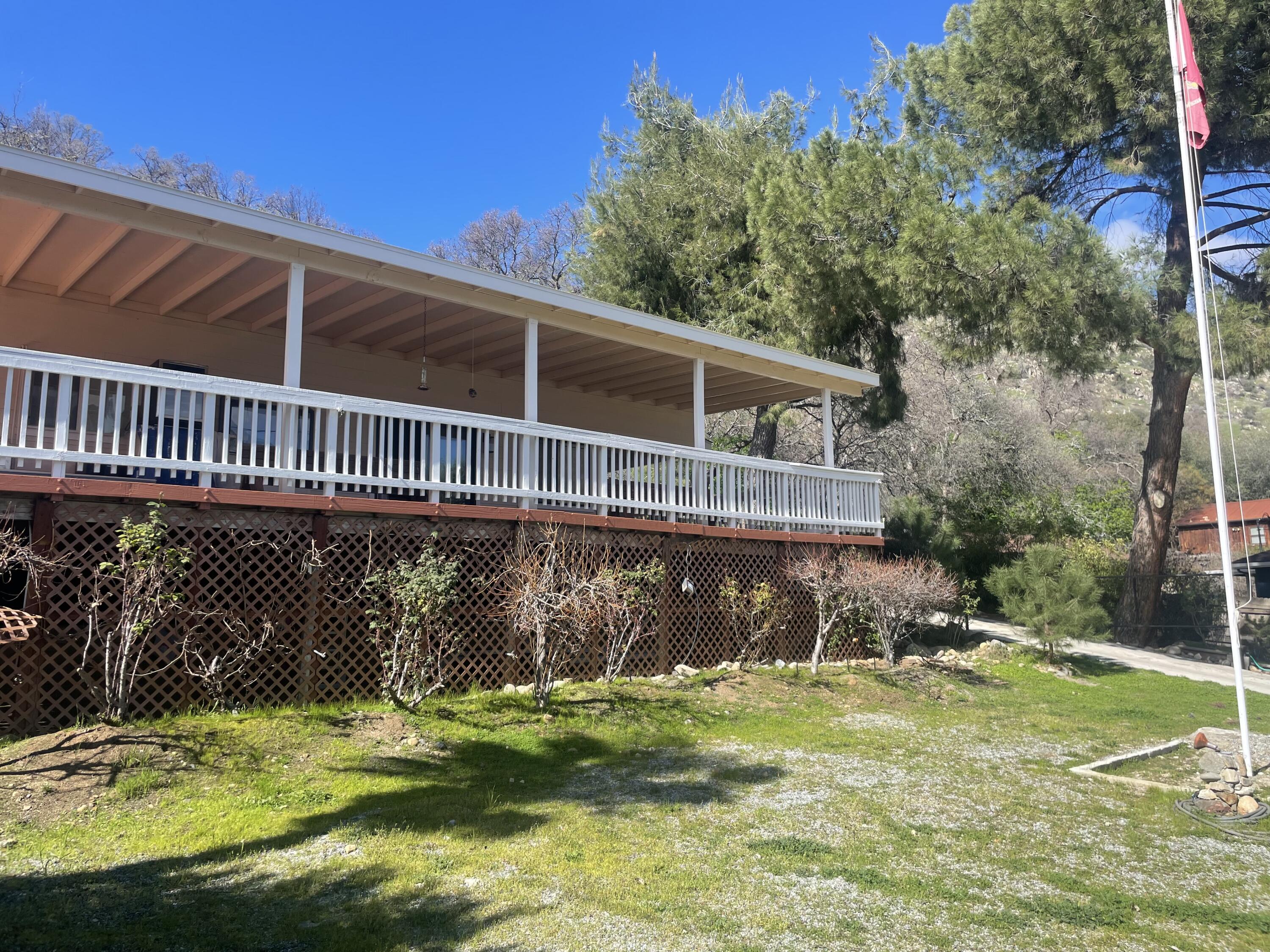 44577 Dinely Drive Three Rivers, CA 93271 - Photo 2 of 31 IMG_0819