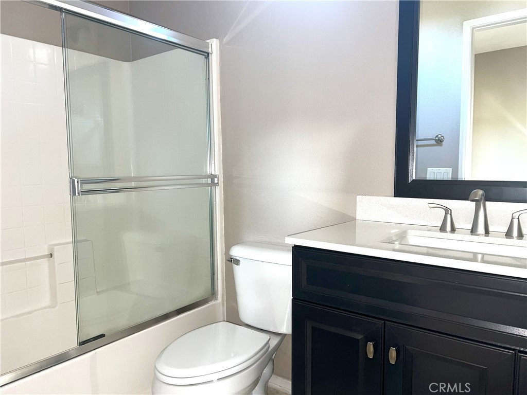 36 Martino Ladera Ranch, CA 92694 - Photo 16 of 35 Master bath