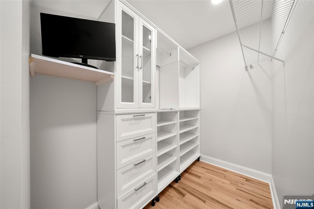 1000 Elm Avenue, Unit 1 Ridgefield, NJ 07657 - Photo 14 of 19 Gallery Image 14