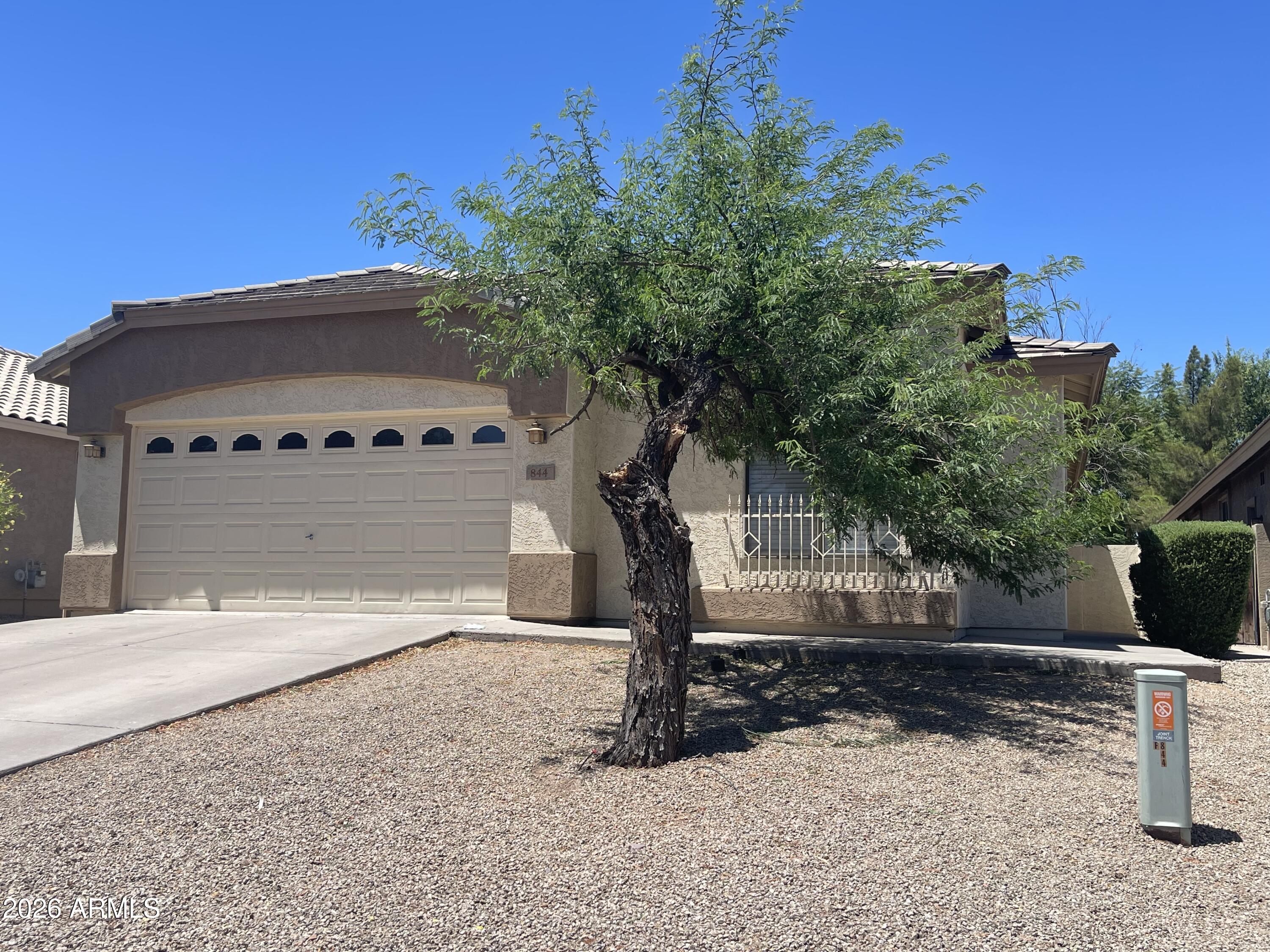 844 South Roca Court Gilbert, AZ 85296 - Photo 1 of 5 IMG_2625 - 844 S Roca Ct