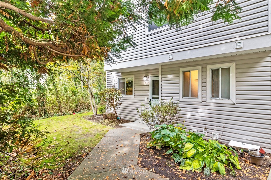 18910 Bothell Everett Highway, Unit C1 Bothell, WA 98012 - Photo 1 of 19 Gallery Image 1