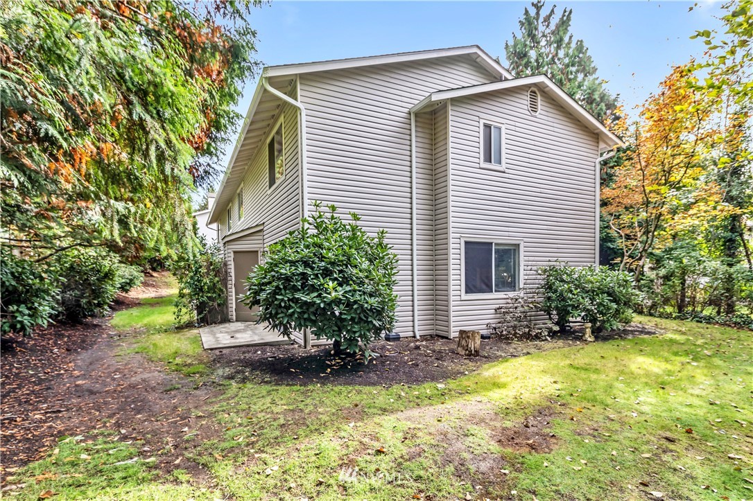18910 Bothell Everett Highway, Unit C1 Bothell, WA 98012 - Photo 17 of 19 Gallery Image 17