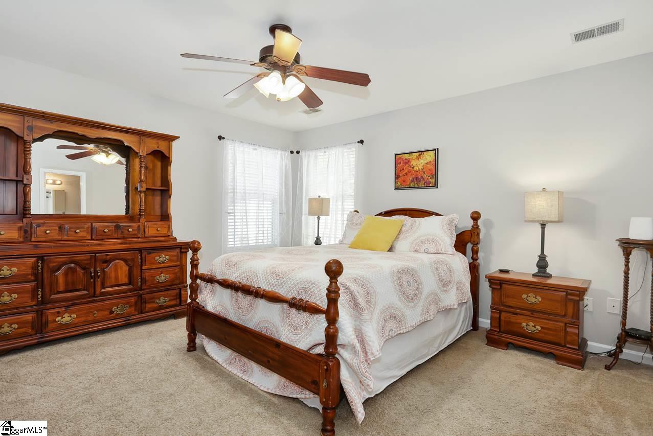 8 Hawkesbury Road Simpsonville, SC 29681 - Photo 12 of 23 Gallery Image 12