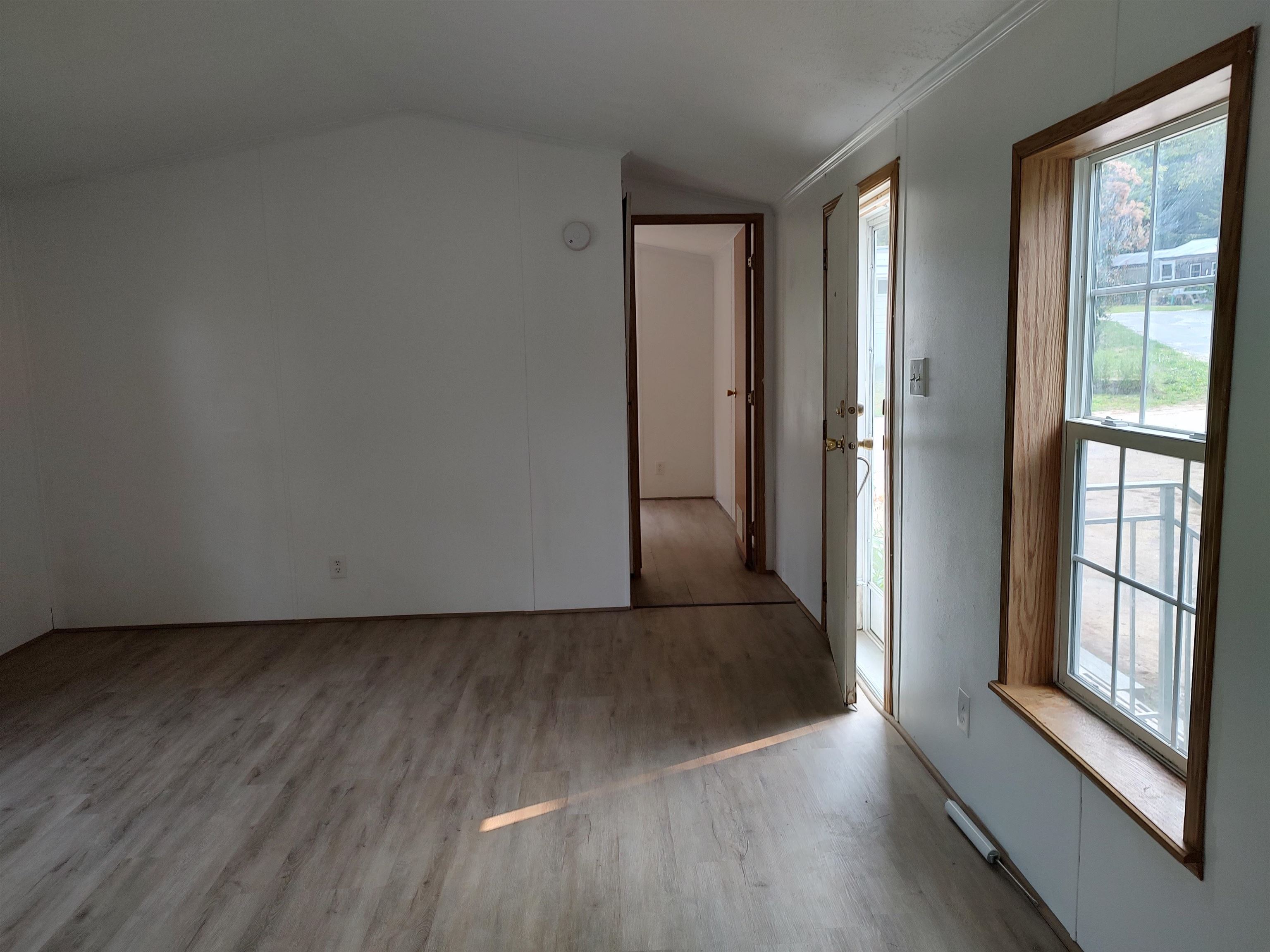 14 Pine Tree Drive Tuftonboro, NH 03816 - Photo 13 of 60