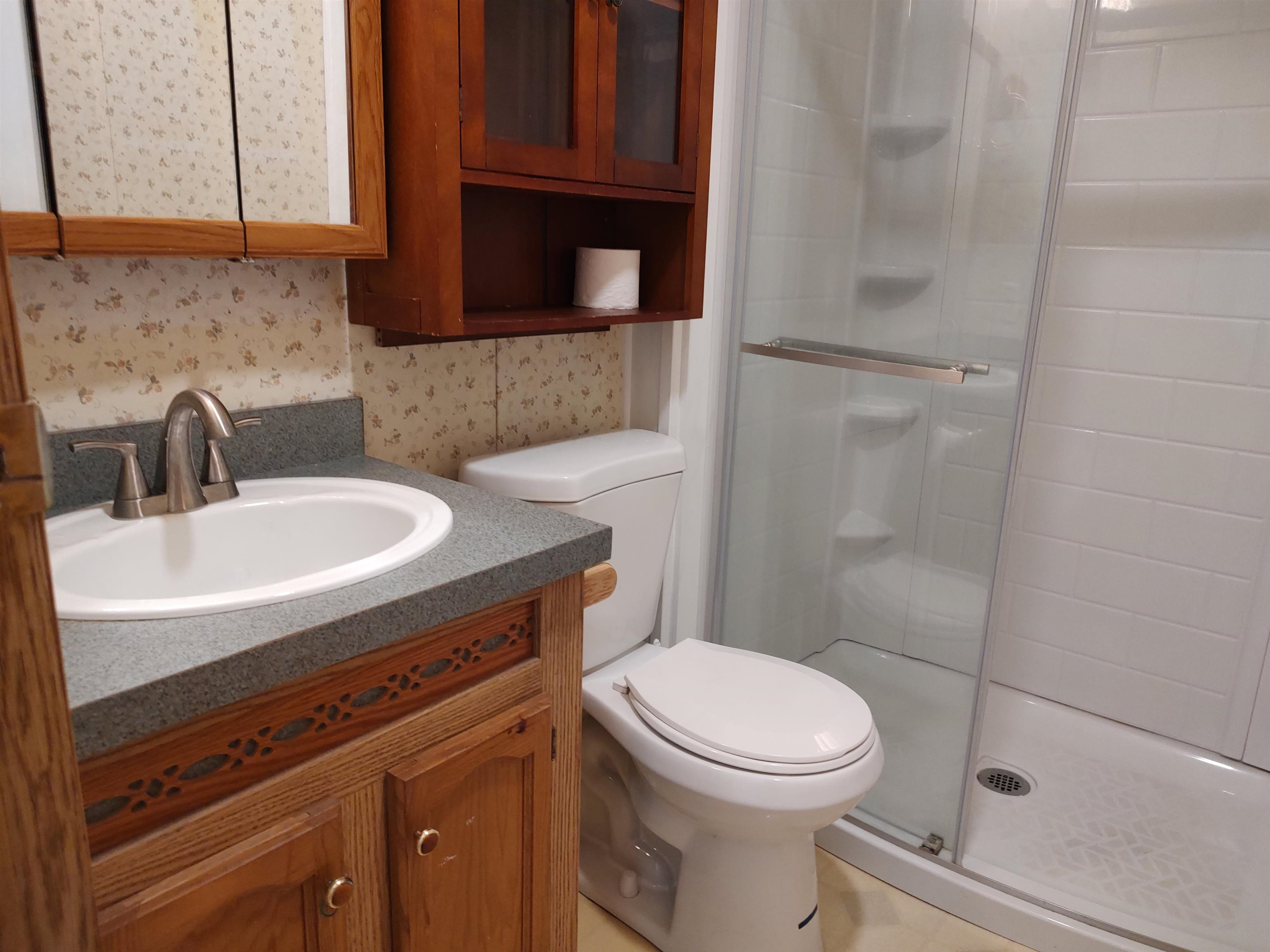 14 Pine Tree Drive Tuftonboro, NH 03816 - Photo 19 of 60