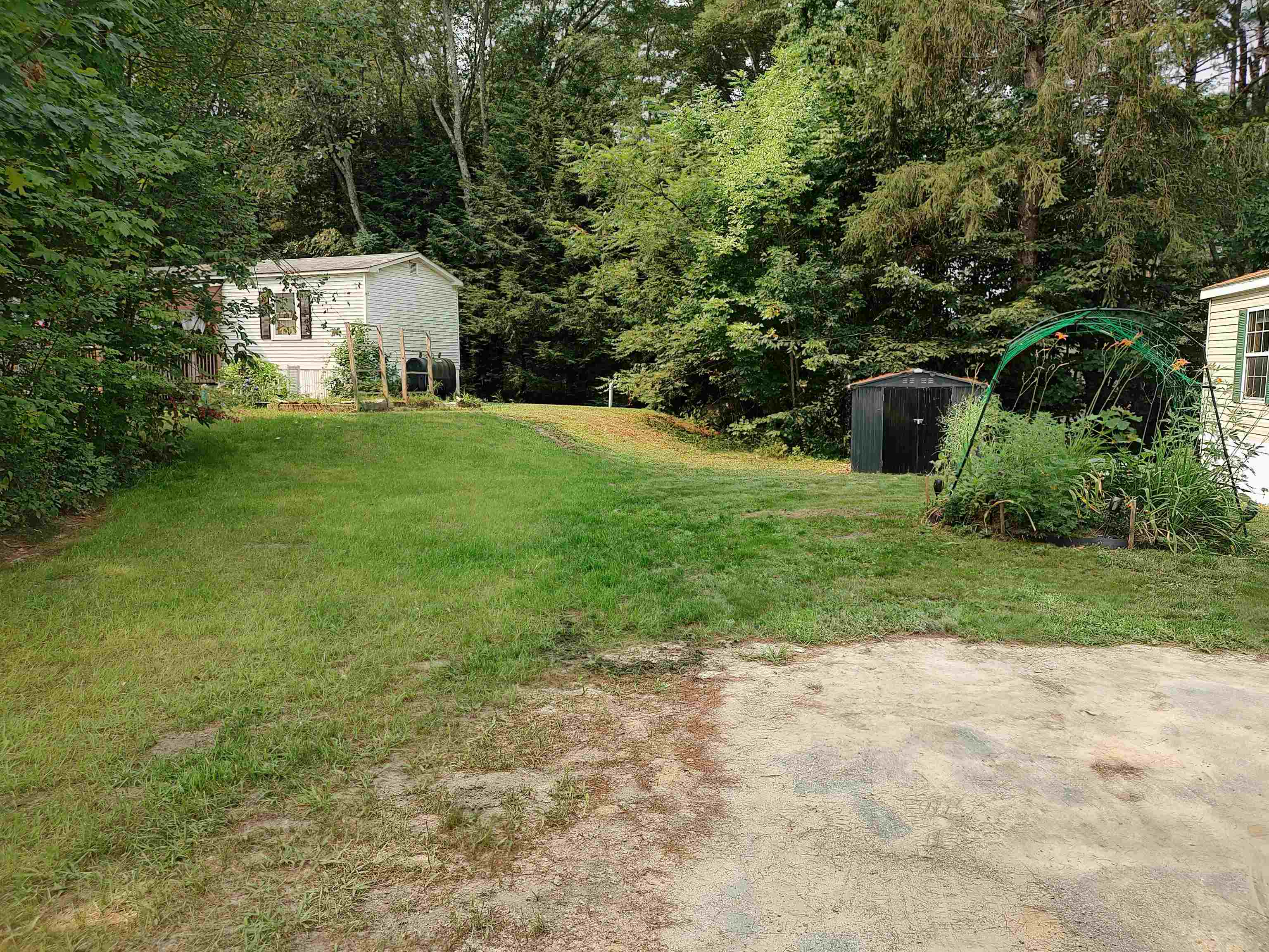 14 Pine Tree Drive Tuftonboro, NH 03816 - Photo 34 of 60