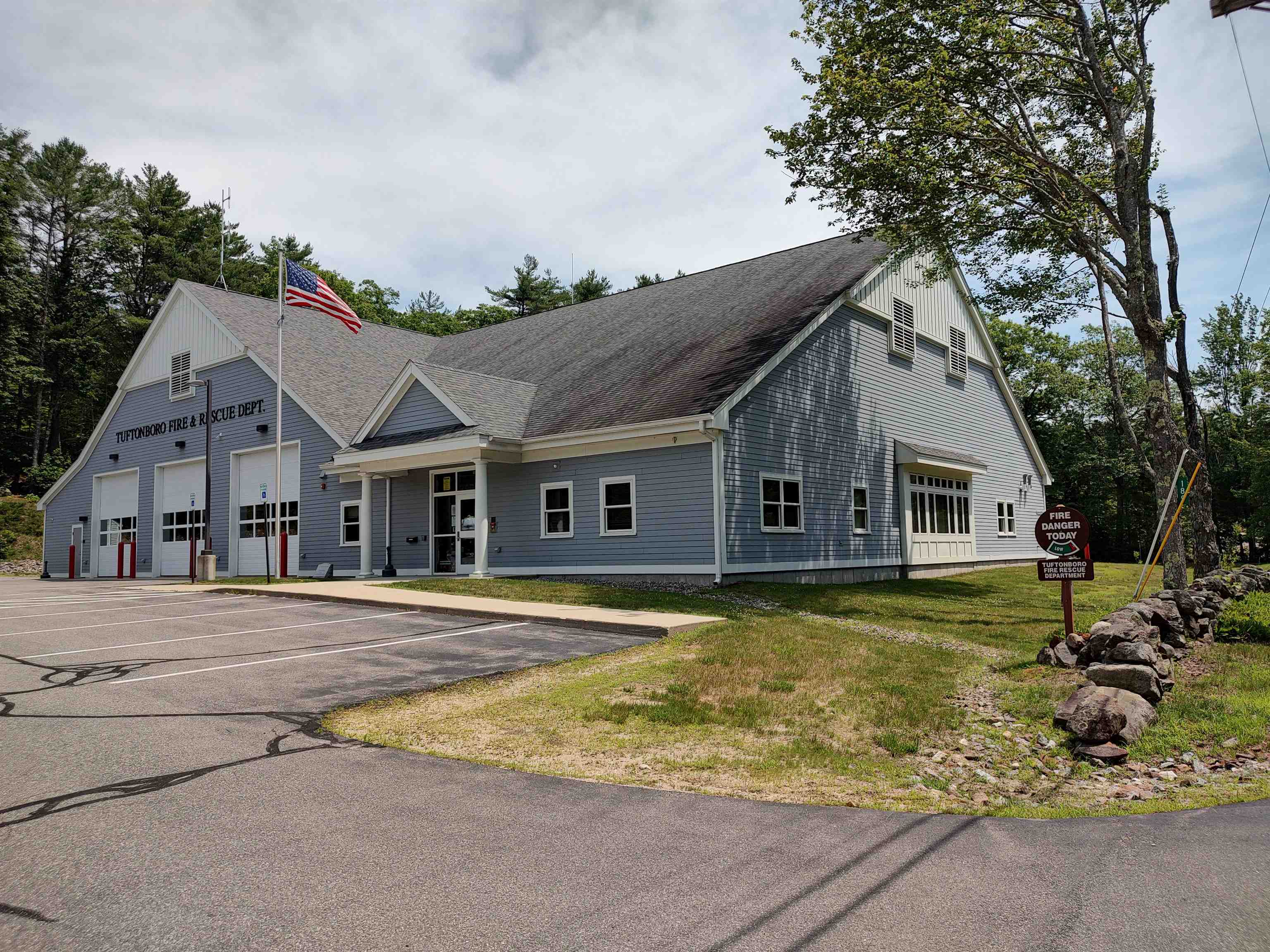 14 Pine Tree Drive Tuftonboro, NH 03816 - Photo 54 of 60