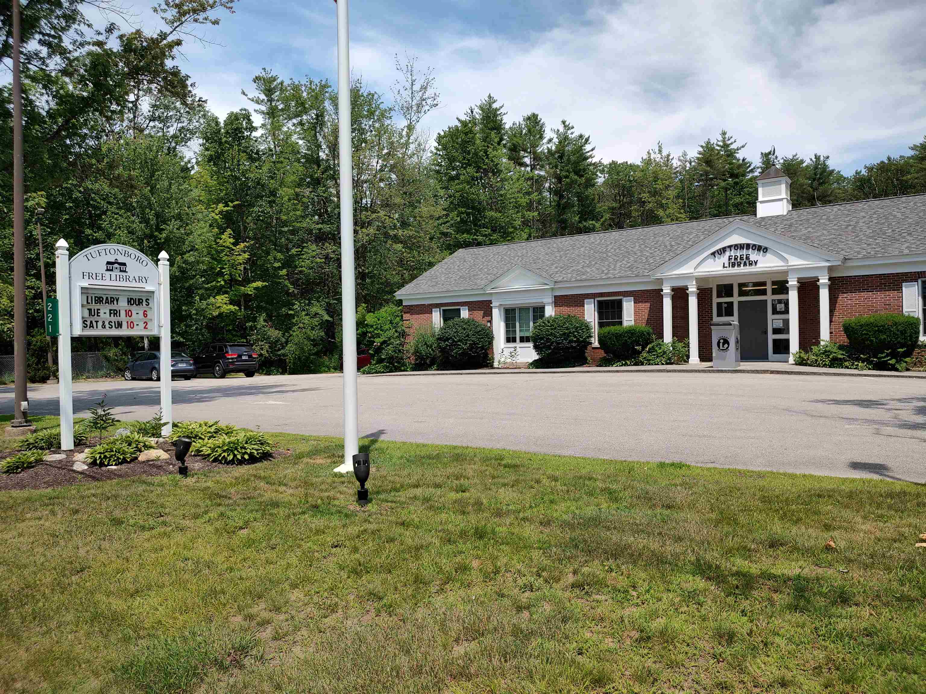 14 Pine Tree Drive Tuftonboro, NH 03816 - Photo 59 of 60