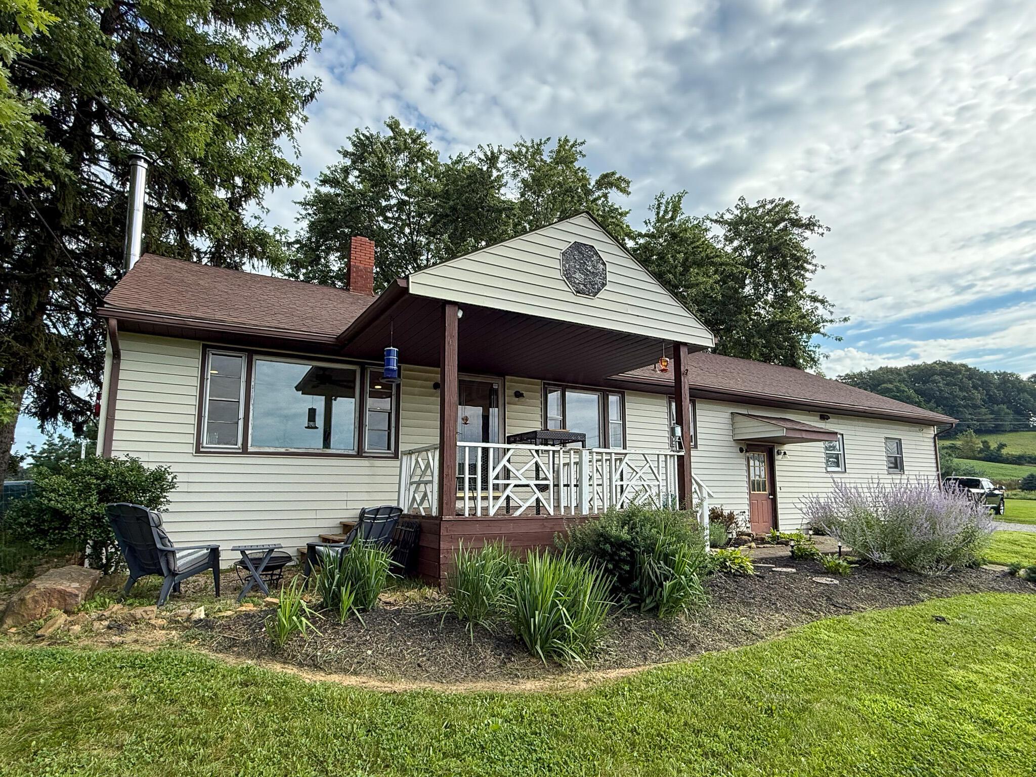 4090 Westfall Road Southwest Lancaster, OH 43130 - Photo 6 of 54 IMG_2712