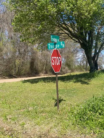 a view of a outdoor space