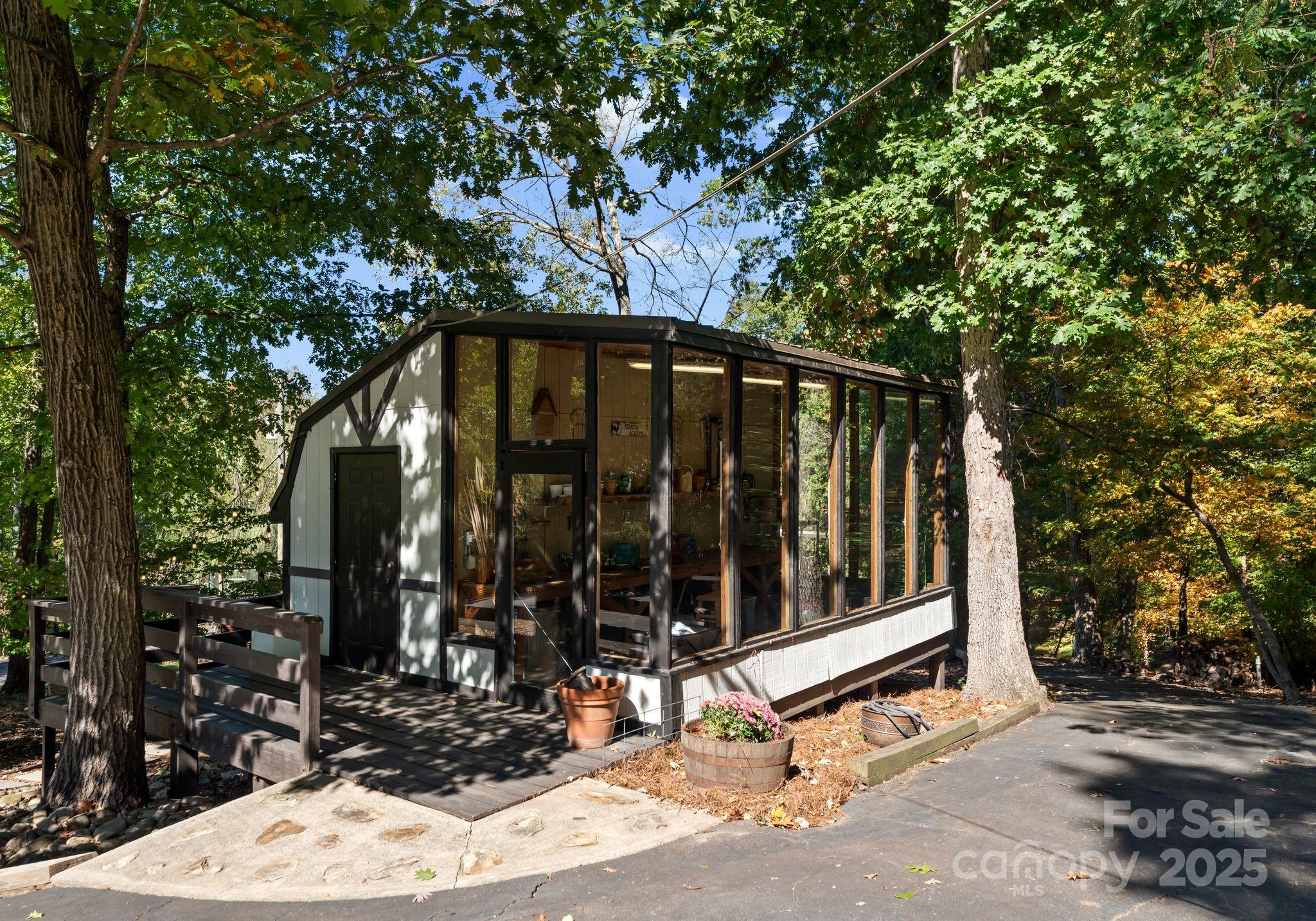 4829 Mt Olive Church Road Charlotte, NC 28278 - Photo 5 of 48