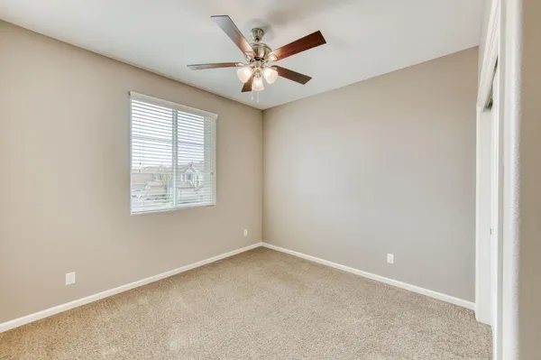 $405,000 | 3037 Roche Lane, Clovis, CA 93619