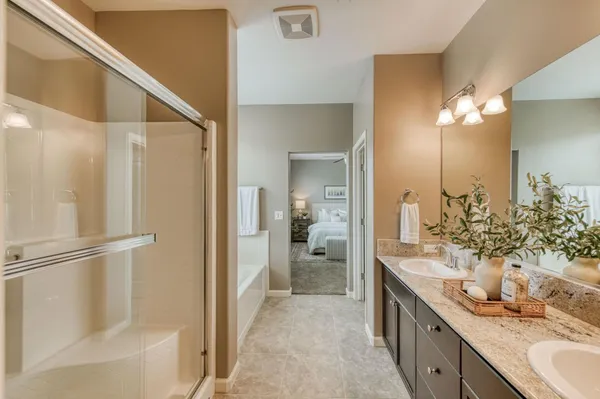 $405,000 | 3037 Roche Lane, Clovis, CA 93619