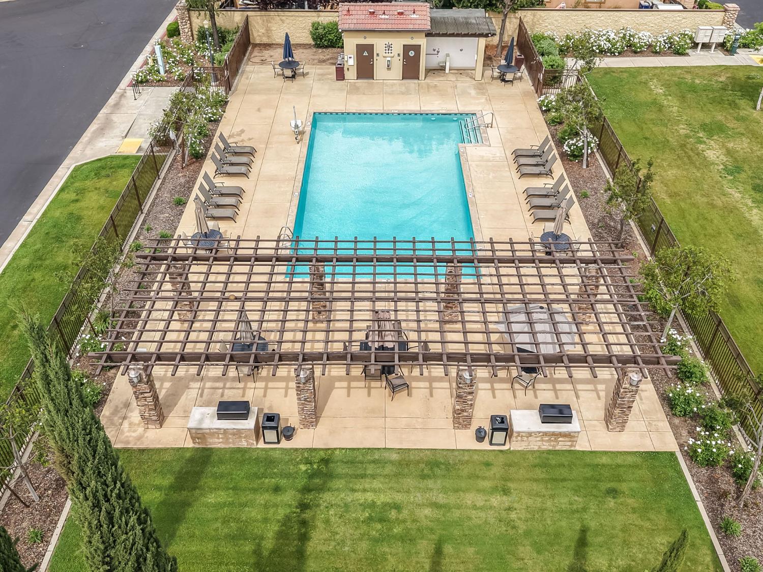 3037 Roche Lane Clovis, CA 93619 - Photo 24 of 24