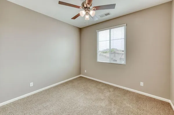 $405,000 | 3037 Roche Lane, Clovis, CA 93619