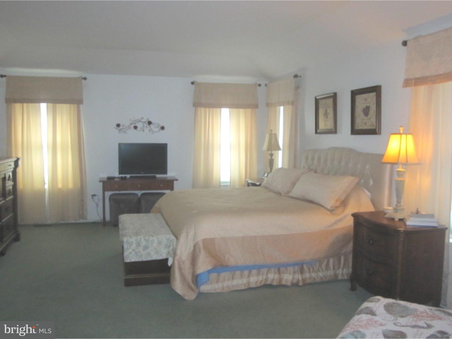 58 Valentine Road Ivyland, PA 18974 - Photo 11 of 19 Gallery Image 11
