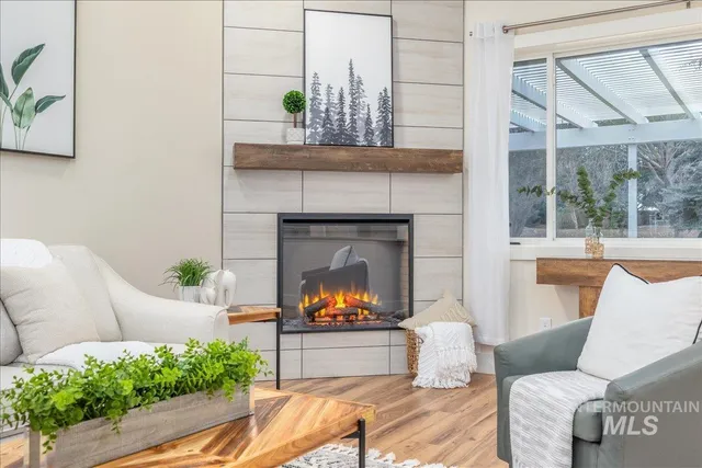 $975,000 | 2162 North Sevenoaks Way, Eagle, ID 83616