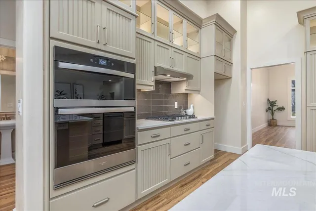 $975,000 | 2162 North Sevenoaks Way, Eagle, ID 83616