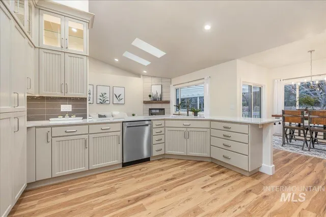 $975,000 | 2162 North Sevenoaks Way, Eagle, ID 83616