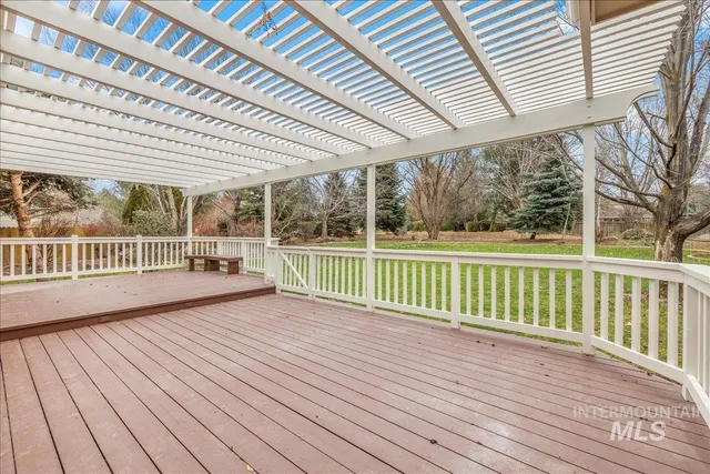 $975,000 | 2162 North Sevenoaks Way, Eagle, ID 83616