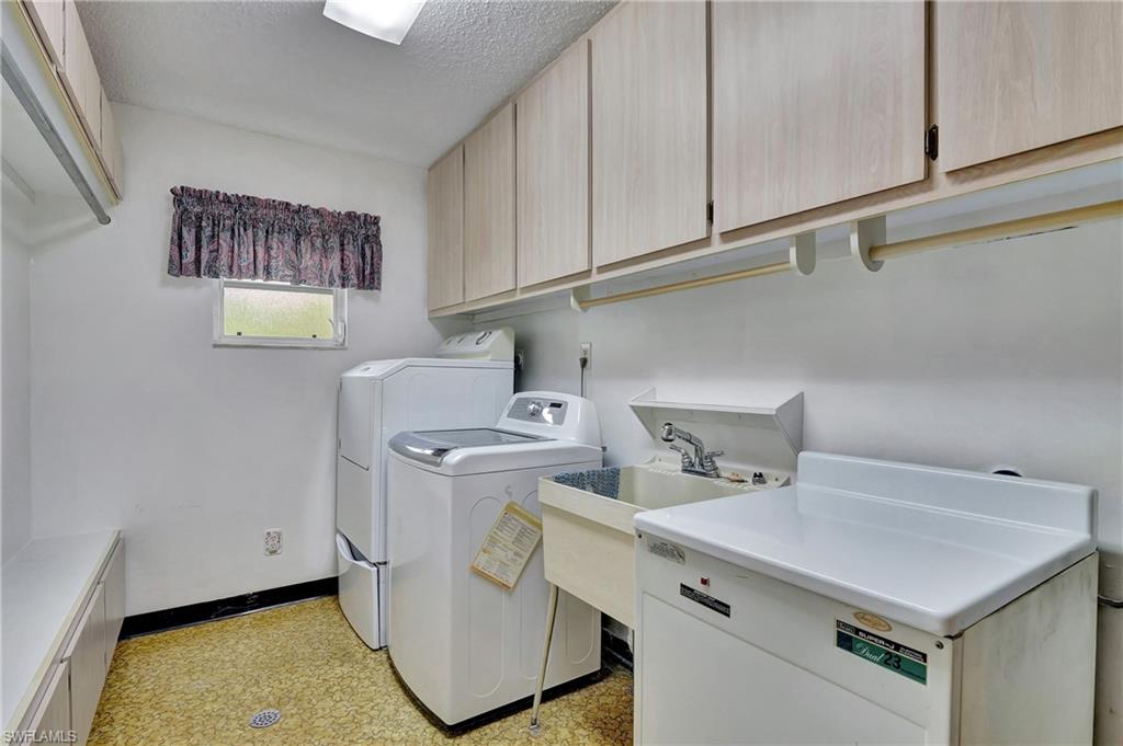 5405 Warren Street Naples, FL 34113 - Photo 25 of 37 With one wall of pantry