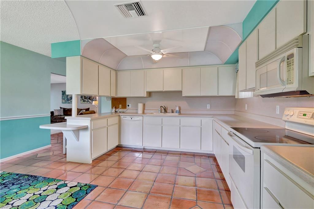 5405 Warren Street Naples, FL 34113 - Photo 29 of 37 Gallery Image 29