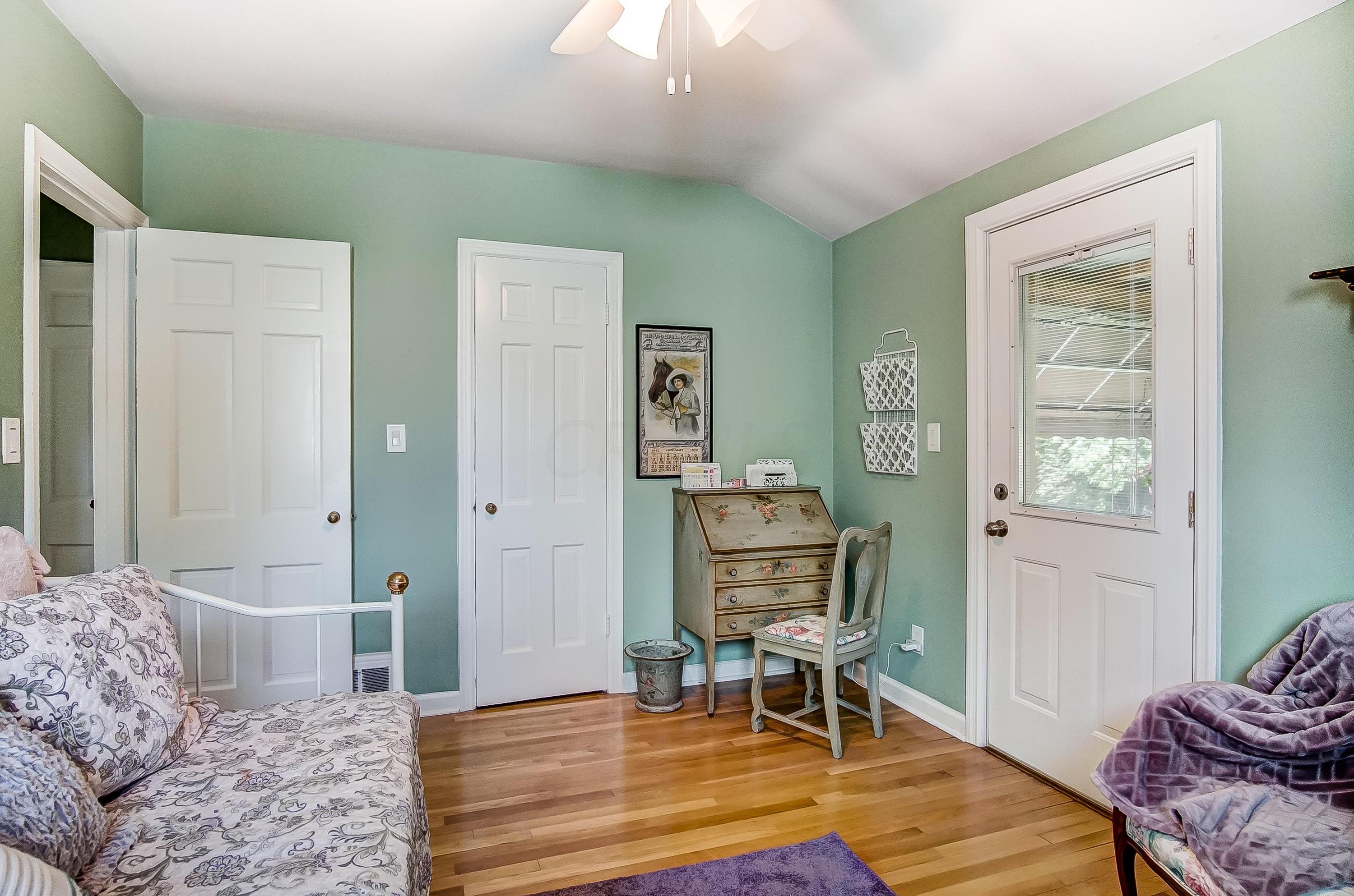 2073 Zollinger Road Columbus, OH 43221 - Photo 16 of 24 Bedroom 2