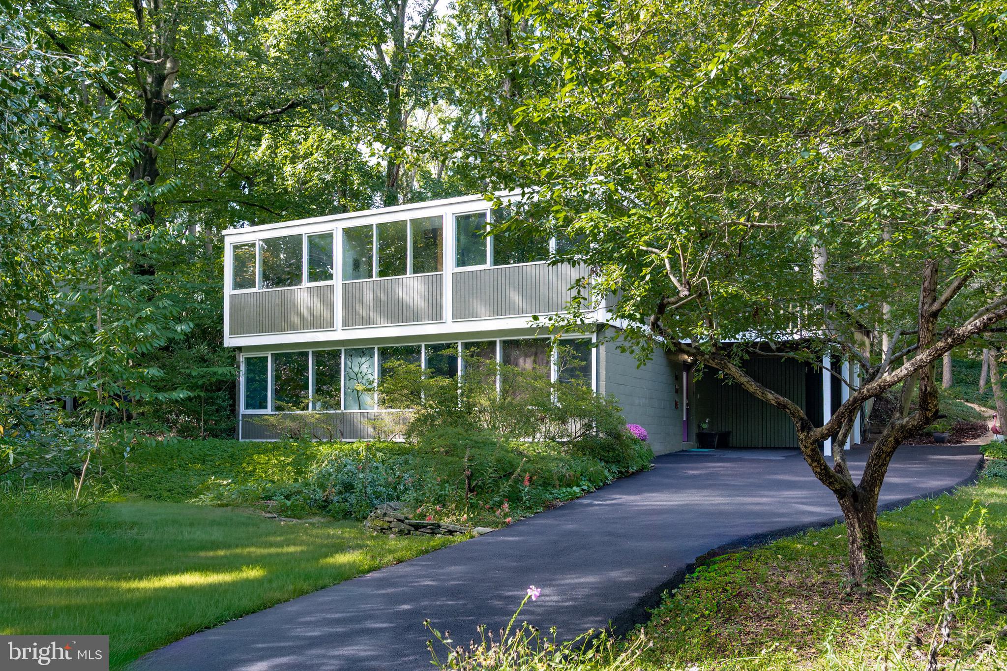 2205 Paul Spring Road Alexandria, VA 22307 - Photo 75 of 131 a house that has a tree in it