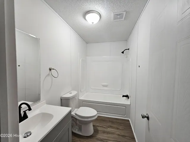 $280,000 | 485 Wine View Court Southeast, Bolivia, NC 28422