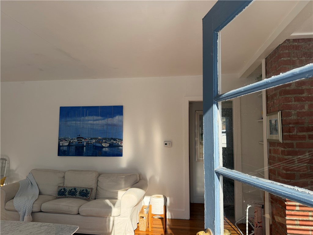 9 Champlin Drive Westerly, RI 02891 - Photo 3 of 28