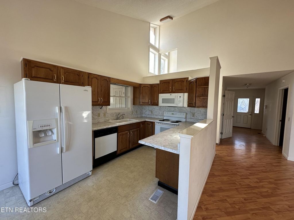 1200 Pippin Road Cookeville, TN 38501 - Photo 5 of 51 Gallery Image 5
