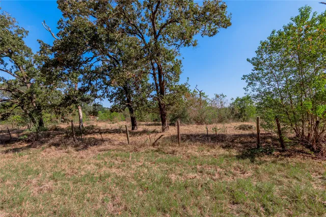 $140,920 | 1525 Odessa Drive, Trinity, TX 75862